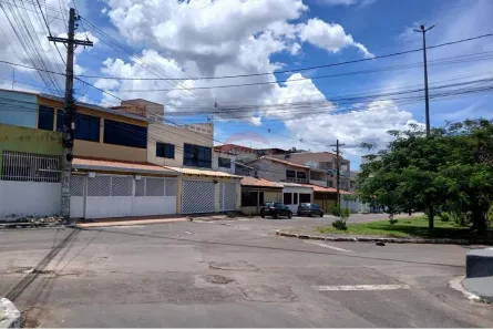 Sobrado com 4 Quartos à venda, 250m² no Samambaia Norte, Brasília