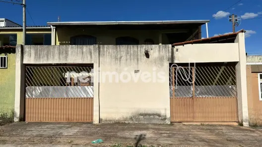 Casa com 5 Quartos à venda, 350m² no Setor Leste, Brasília