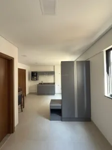 Kitnet com 1 Quarto para alugar, 25m² no Zona 07, Maringá