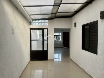 Casa de Condomínio com 4 Quartos para alugar, 144m² no Parque São Luís, Taubaté
