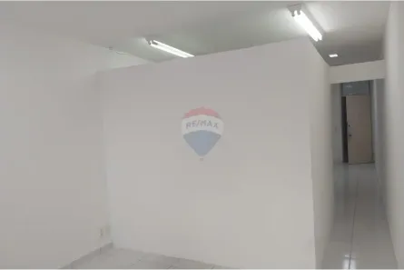 Sala Comercial para alugar, 41m² no Caminho das Árvores, Salvador