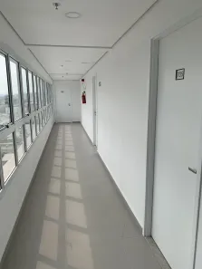 Sala Comercial para venda ou aluguel, 27m² no Centro, Carapicuíba