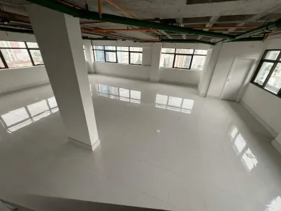 Sala Comercial para alugar, 305m² no Santa Efigênia, Belo Horizonte