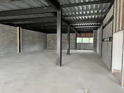 Ponto Comercial para alugar, 1000m² no Jardim Alvorada, Nova Iguaçu