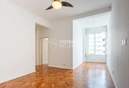 Apartamento com 1 Quarto à venda, 51m² no Leme, Rio de Janeiro