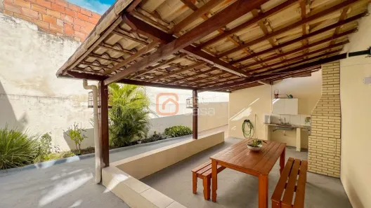 Casa com 3 Quartos para alugar, 150m² no Heliópolis, Belo Horizonte