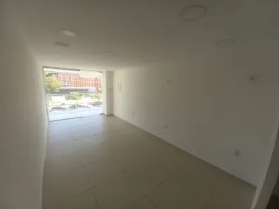 Ponto Comercial para alugar, 46m² no Jacarepaguá, Rio de Janeiro