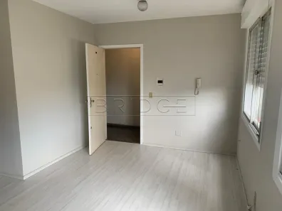 Kitnet para venda ou aluguel, 48m² no Centro Histórico, Porto Alegre