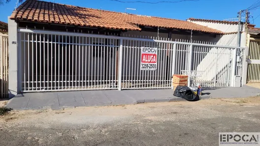 Casa com 3 Quartos para alugar, 198m² no Parque das Laranjeiras, Goiânia