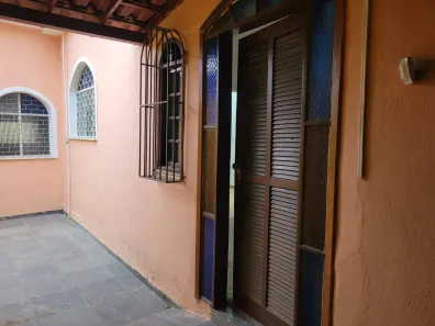 Casa com 4 Quartos para venda ou aluguel, 600m² no Campo Grande, Rio de Janeiro