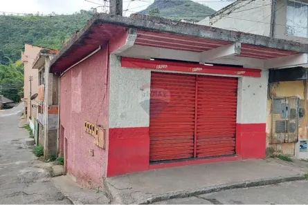 Ponto Comercial para alugar, 60m² no Samambaia, Petrópolis