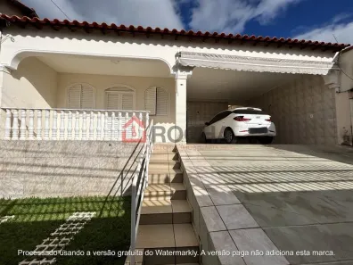 Casa com 5 Quartos à venda, 250m² no Sobradinho, Brasília