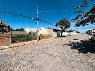 Lote/Terreno para alugar, 300m² no Chanadour, Divinópolis