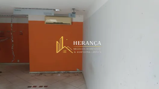 Ponto Comercial para alugar, 90m² no Taquara, Rio de Janeiro
