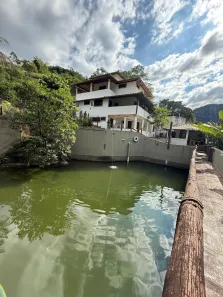 Fazenda/Sítio com 4 Quartos à venda, 1000m² no Centro, Casimiro de Abreu