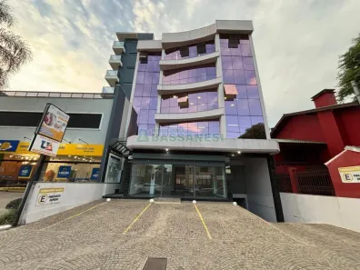 Ponto Comercial para alugar, 260m² no Nossa Senhora de Lourdes, Caxias do Sul