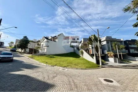Lote/Terreno à venda, 302m² no Mogi Moderno, Mogi das Cruzes