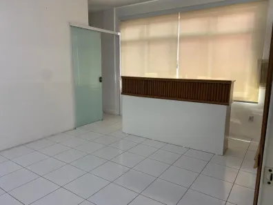 Sala Comercial para alugar, 40m² no Aparecida, Santos