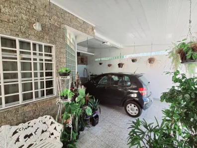 Sobrado com 3 Quartos à venda, 309m² no Parque 10 de Novembro, Manaus