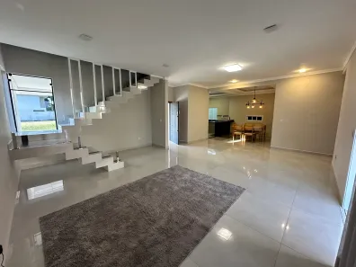 Casa de Condomínio com 4 Quartos para venda ou aluguel, 320m² no Quiririm, Taubaté