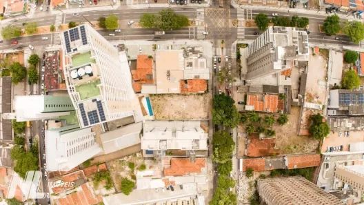 Lote/Terreno à venda, 631m² no Petrópolis, Natal