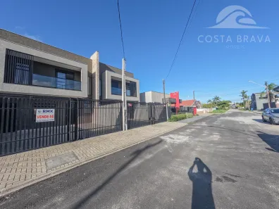 Sobrado com 3 Quartos à venda, 168m² no Centro, Matinhos