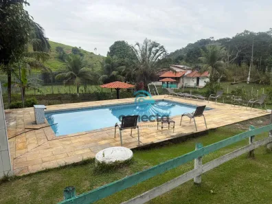 Fazenda/Sítio com 3 Quartos à venda, 20000m² no Pitangas, Tanguá