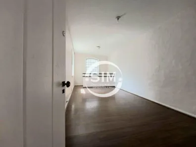 Sala Comercial para alugar, 150m² no Centro, Cabo Frio