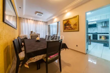 Casa com 5 Quartos para alugar, 266m² no Mauá, São Caetano do Sul