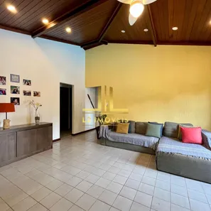 Casa com 3 Quartos à venda, 400m² no Centro, Camaçari