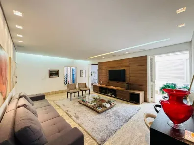 Casa com 3 Quartos à venda, 261m² no São José, Belo Horizonte