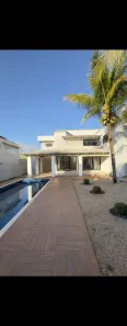 Casa de Condomínio com 5 Quartos para alugar, 300m² no Jardins Paris, Goiânia