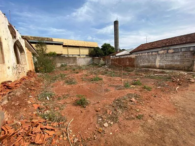 Lote/Terreno à venda, 257m² no Centro, Mineiros do Tietê