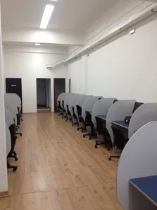 Sala Comercial para venda ou aluguel, 200m² no Santa Lúcia, Belo Horizonte