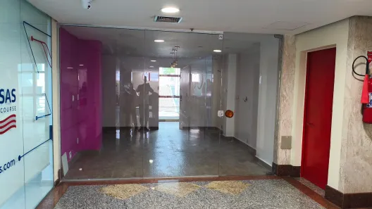 Ponto Comercial para alugar, 21m² no Vila Valqueire, Rio de Janeiro