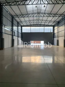 Galpão/Depósito/Armazém para venda ou aluguel, 600m² no Recreio dos Bandeirantes, Rio de Janeiro