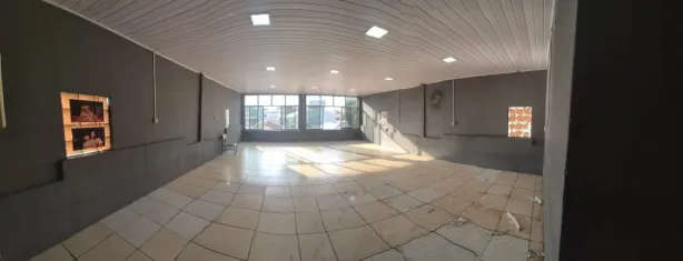 Casa com 5 Quartos para alugar, 350m² no Centro, Nova Iguaçu