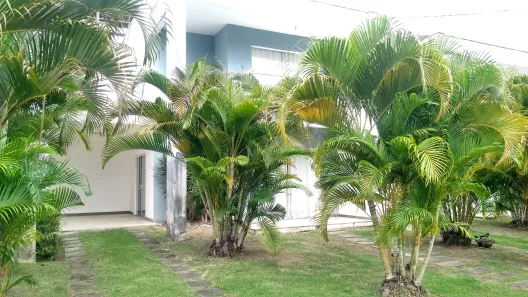 Casa de Condomínio com 4 Quartos para alugar, 150m² no Buraquinho, Lauro de Freitas