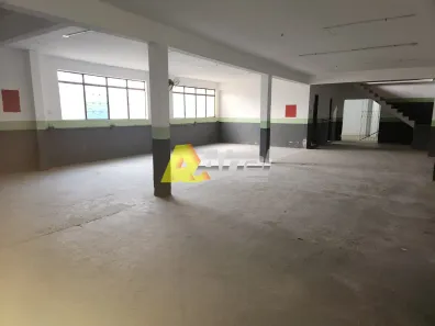 Galpão/Depósito/Armazém para alugar, 177m² no Bento Ribeiro, Rio de Janeiro
