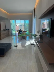 Casa de Condomínio com 3 Quartos à venda, 170m² no , Quadra