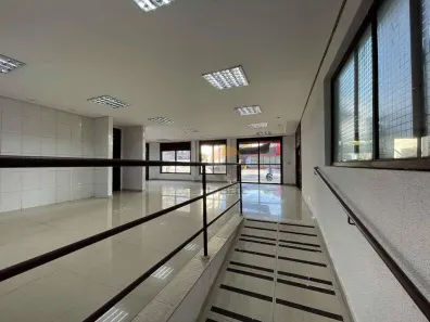 Ponto Comercial à venda, 351m² no Chácara São João, Carapicuíba