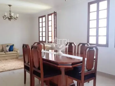 Casa com 3 Quartos à venda, 245m² no Jardim dos Ipês, Araraquara