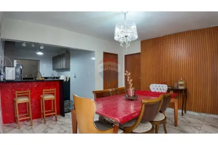 Sobrado com 5 Quartos à venda, 200m² no Setor Central, Brasília