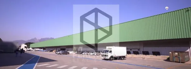 Galpão/Depósito/Armazém para alugar, 900m² no Taquara, Rio de Janeiro
