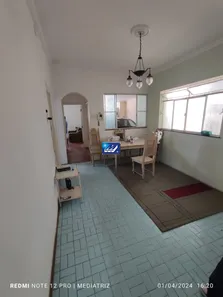 Casa com 2 Quartos para alugar, 227m² no Santa Tereza, Belo Horizonte