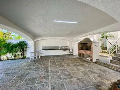Casa com 6 Quartos para venda ou aluguel, 248m² no Balneário Praia do Pernambuco, Guarujá