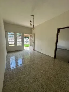 Casa com 4 Quartos para venda ou aluguel, 197m² no Jardim Upon The Hills, Marialva