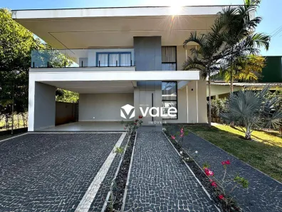 Casa de Condomínio com 5 Quartos para alugar, 348m² no Plano Diretor Sul, Palmas