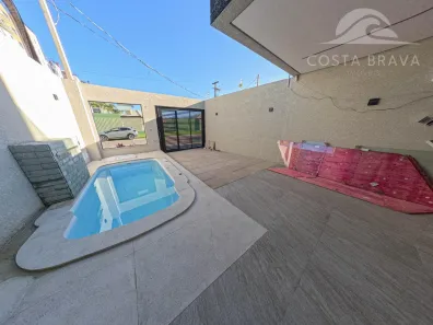 Sobrado com 4 Quartos à venda, 175m² no Marajo, Matinhos