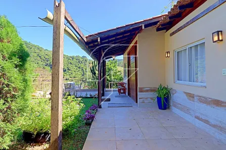 Casa com 4 Quartos à venda, 1000m² no Buenos Aires, Guarapari